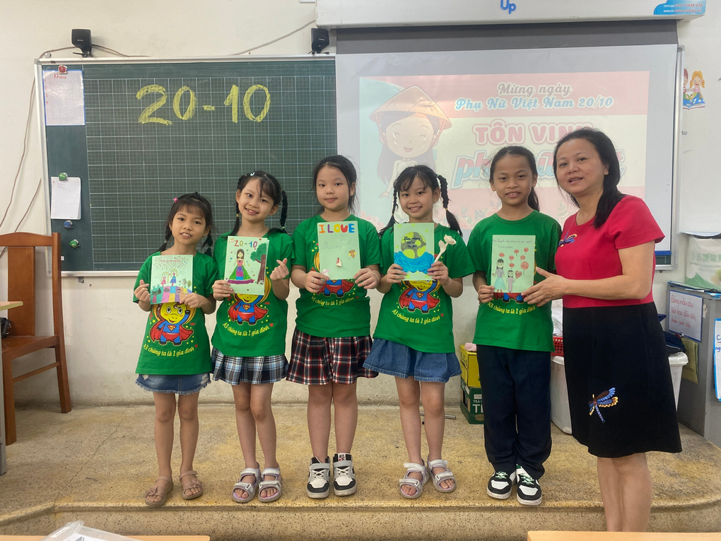 Cảm xúc thân thương tháng 10