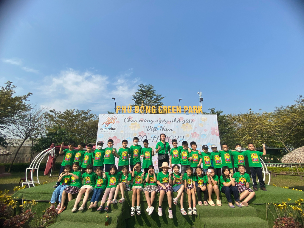 Một buổi tham quan ngoại khóa đầy lí thú tại GREEN PARK của các bạn khối 3 trường Ngọc Khánh