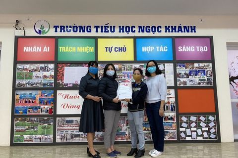 CHIA SẺ KHÓ KHĂN - TRAO GỬI YÊU THƯƠNG