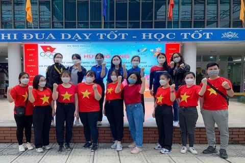 Chi đoàn trường Tiểu học Ngọc Khánh hưởng ứng "Ngày chạy Olympic vì sức khỏe toàn dân"