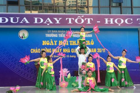 Trường Tiểu học Ngọc Khánh hân hoan tổ chức các hoạt động chào mừng ngày nhà giáo Việt Nam