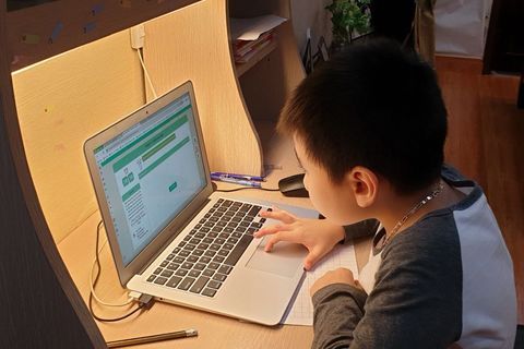 Học sinh khối 2 hào hứng, nỗ lực hết mình tham gia đấu trường toán học vòng thi thứ 4