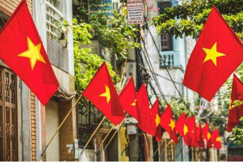 Thông báo về việc treo cờ Tổ quốc