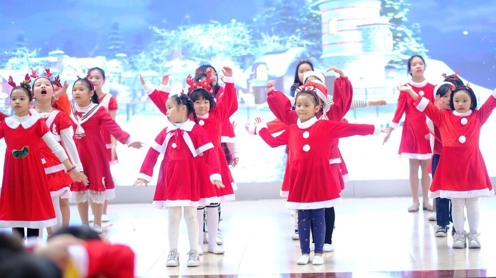 Trường Tiểu học Ngọc Khánh chào đón năm mới 2023