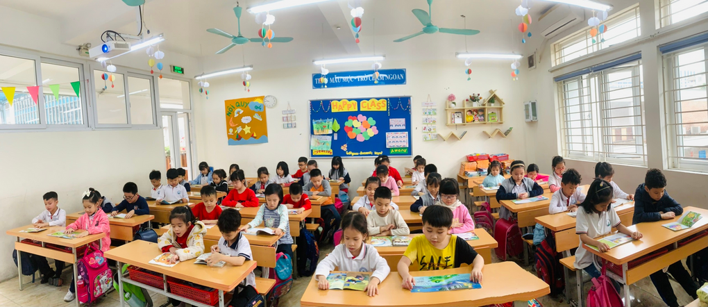 Xây dựng thói quen và rèn kỹ năng đọc sách cho học sinh lớp 2A4