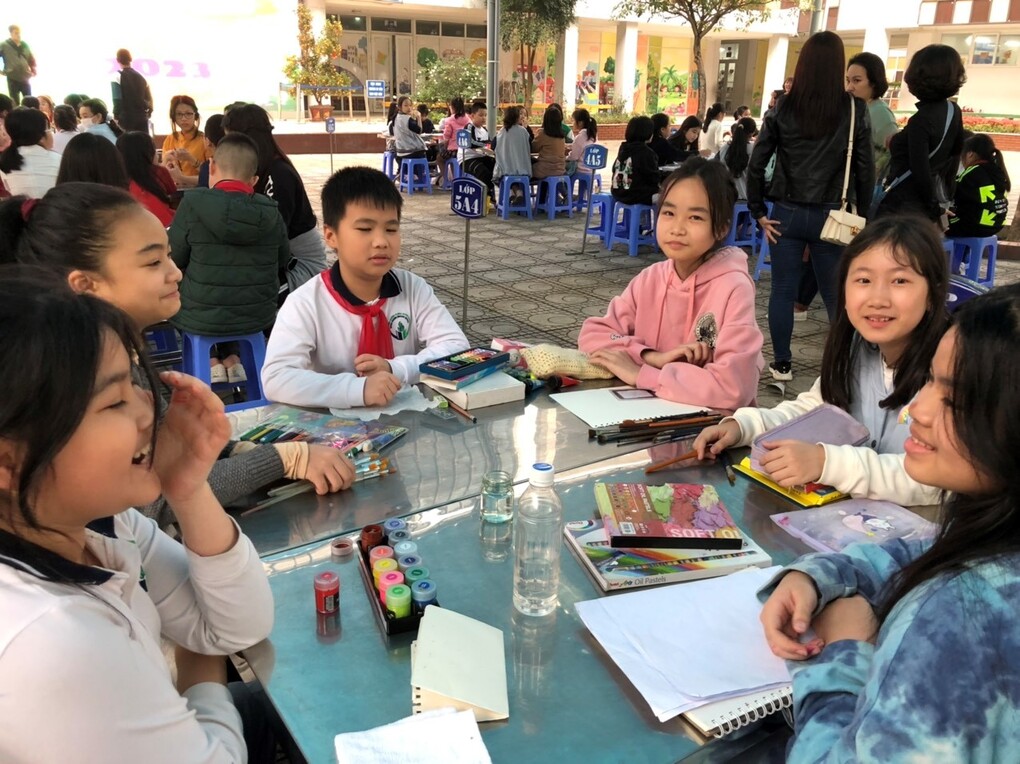 Lớp 5A3 - Cuộc thi vẽ tranh “Tết muôn màu” hân hoan, tưng bừng