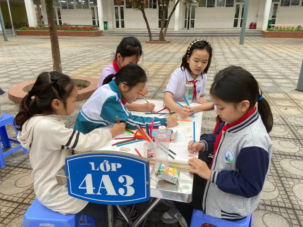 Lớp 4A3 với cuộc thi vẽ tranh Tết muôn màu