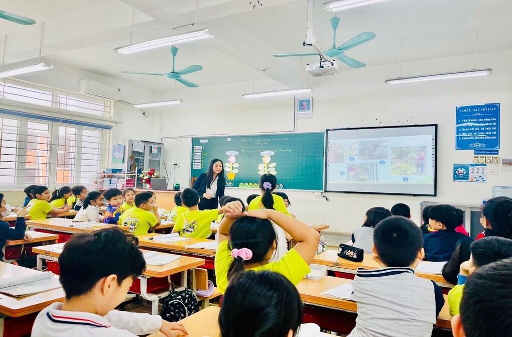 Xây dựng “Trường học thân thiện, học sinh tích cực” ở Trường tiểu học Ngọc Khánh