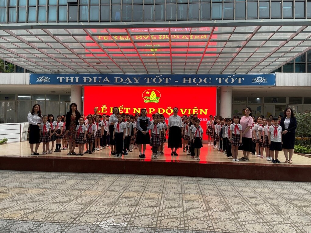 3A1- Lễ kết nạp Đội viên – Niềm tự hào của mỗi sao Nhi đồng