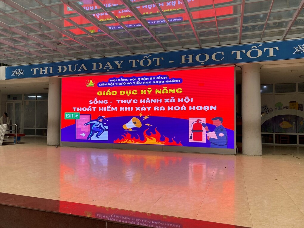 Tổ chức tuyên truyền PCCC và CNCH cho các cán bộ, giáo viên, học sinh tại trường Tiểu học Ngọc Khánh – Ba Đình – Hà Nội