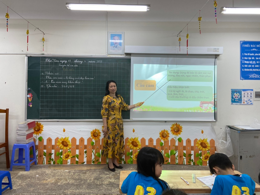 Lớp 4A3: Cô trò hoàn thành tiết thanh tra