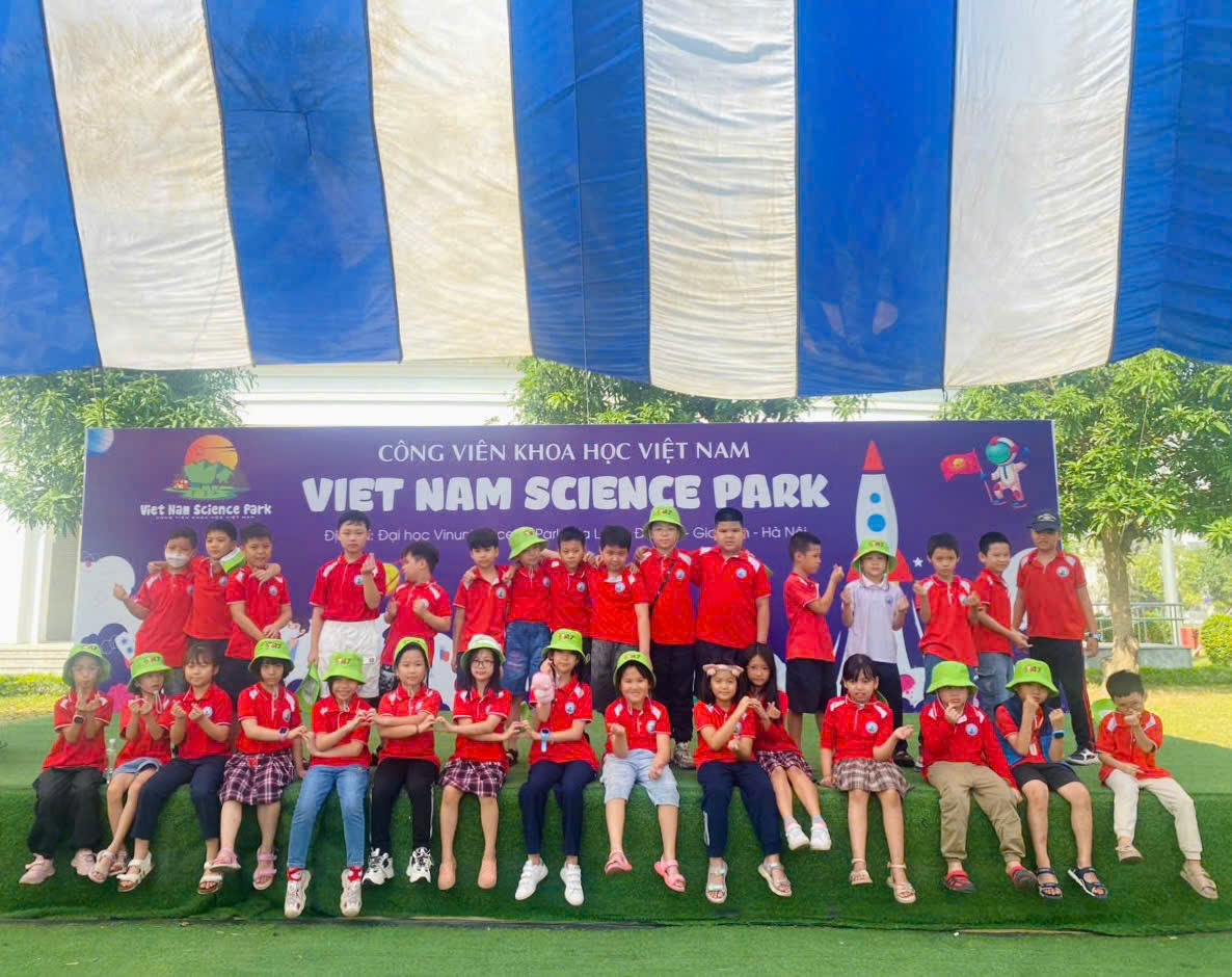 Trải nghiệm thú vị của học sinh lớp 3A7 tại công viên Khoa học - Vinuni