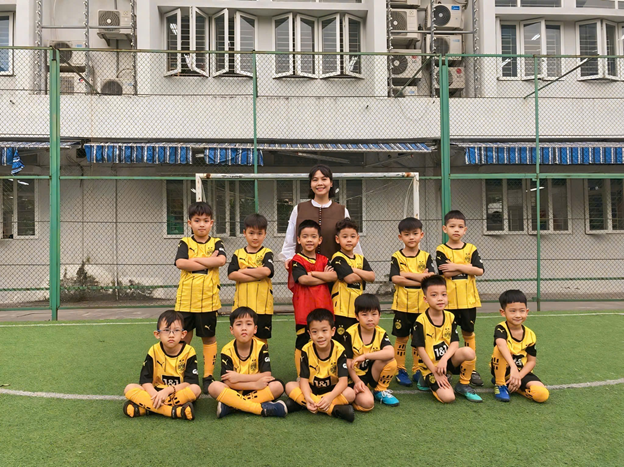 Trận đầu ra quân của đội bóng lớp 1A5