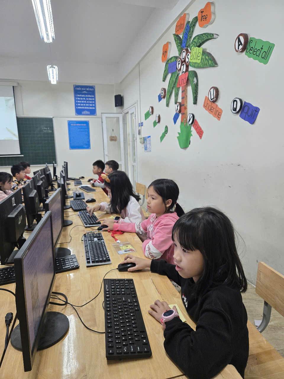 3A2: Vui mừng hoàn thành vòng thi cấp trường sân chơi Trạng Nguyên Tiếng Việt