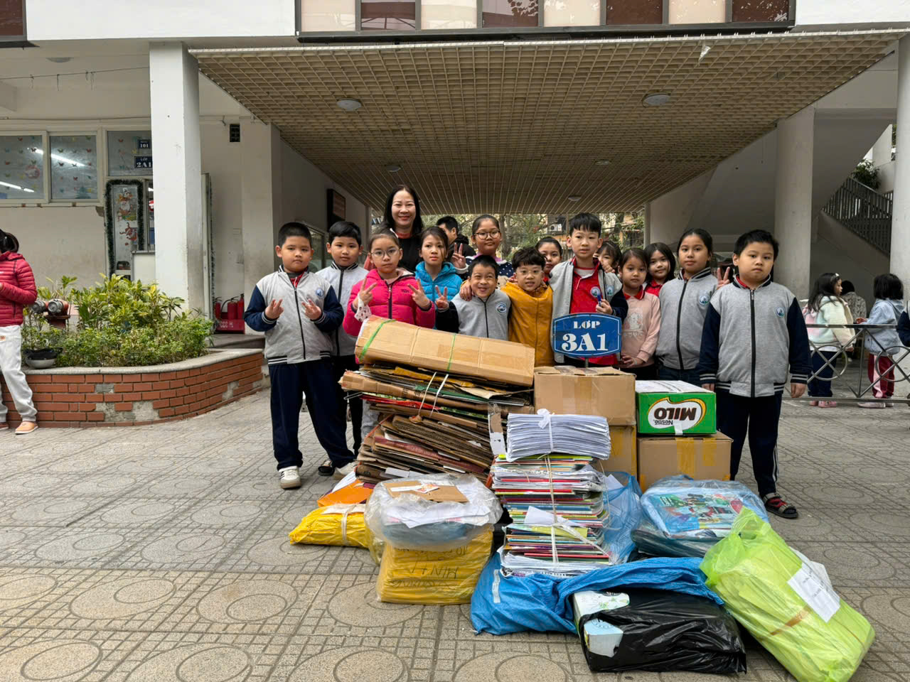 Tập thể lớp 3A1 với phong trào “ Kế hoạch nhỏ”