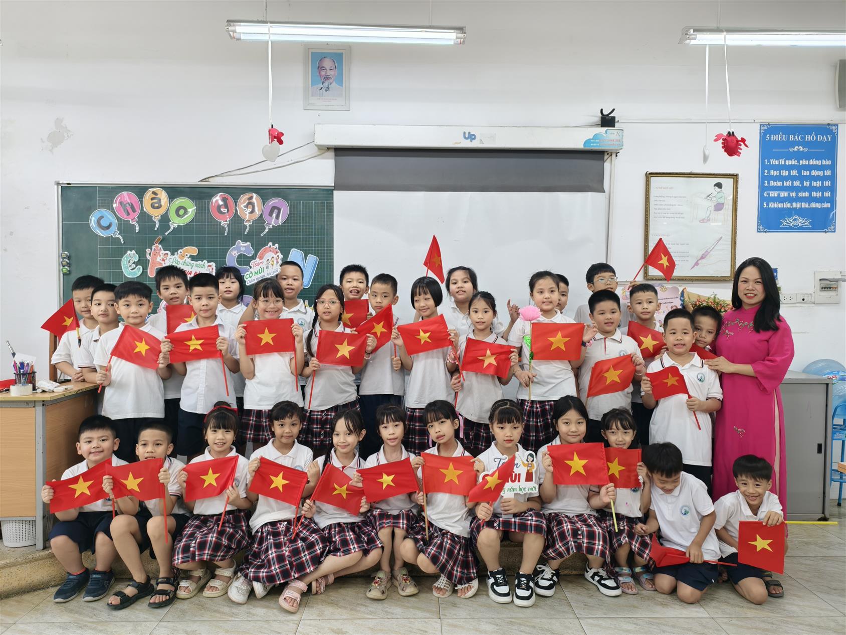 Cô trò lớp 3A1 bắt đầu hành trình mới, hành trình khám phá tri thức