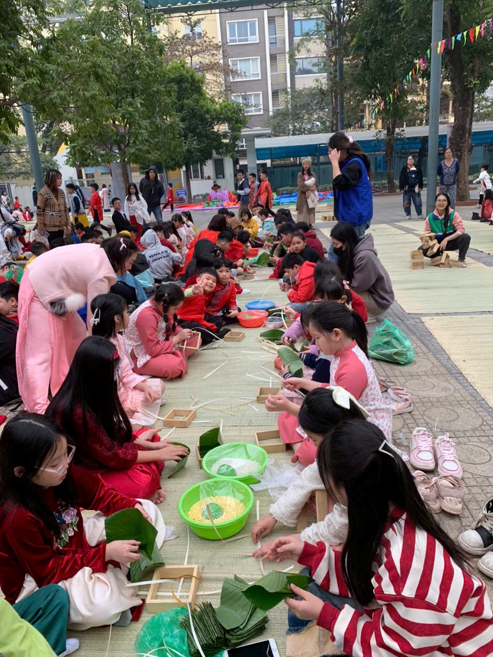 Lớp 4A7: Vui hội bánh chưng 2025 - “Bánh chưng xanh – Tết an lành”