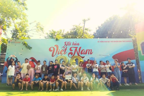 Lớp 5A2 hào hứng với chuyến tham quan, học tập ngoại khóa tại Công viên Cầu Vồng - làng Bách Nghệ (Việt Hưng – Hà Nội)