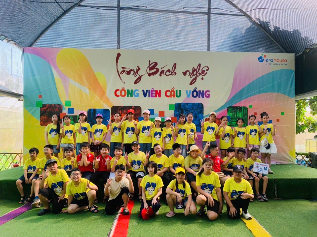 Lớp 5A7- Một ngày trải nghiệm thật vui và bổ ích  tại công viên Cầu Vồng