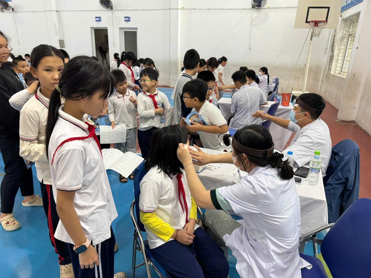 Sức Khỏe Học Đường: Ưu Tiên Hàng Đầu Tại Tiểu học Ngọc Khánh