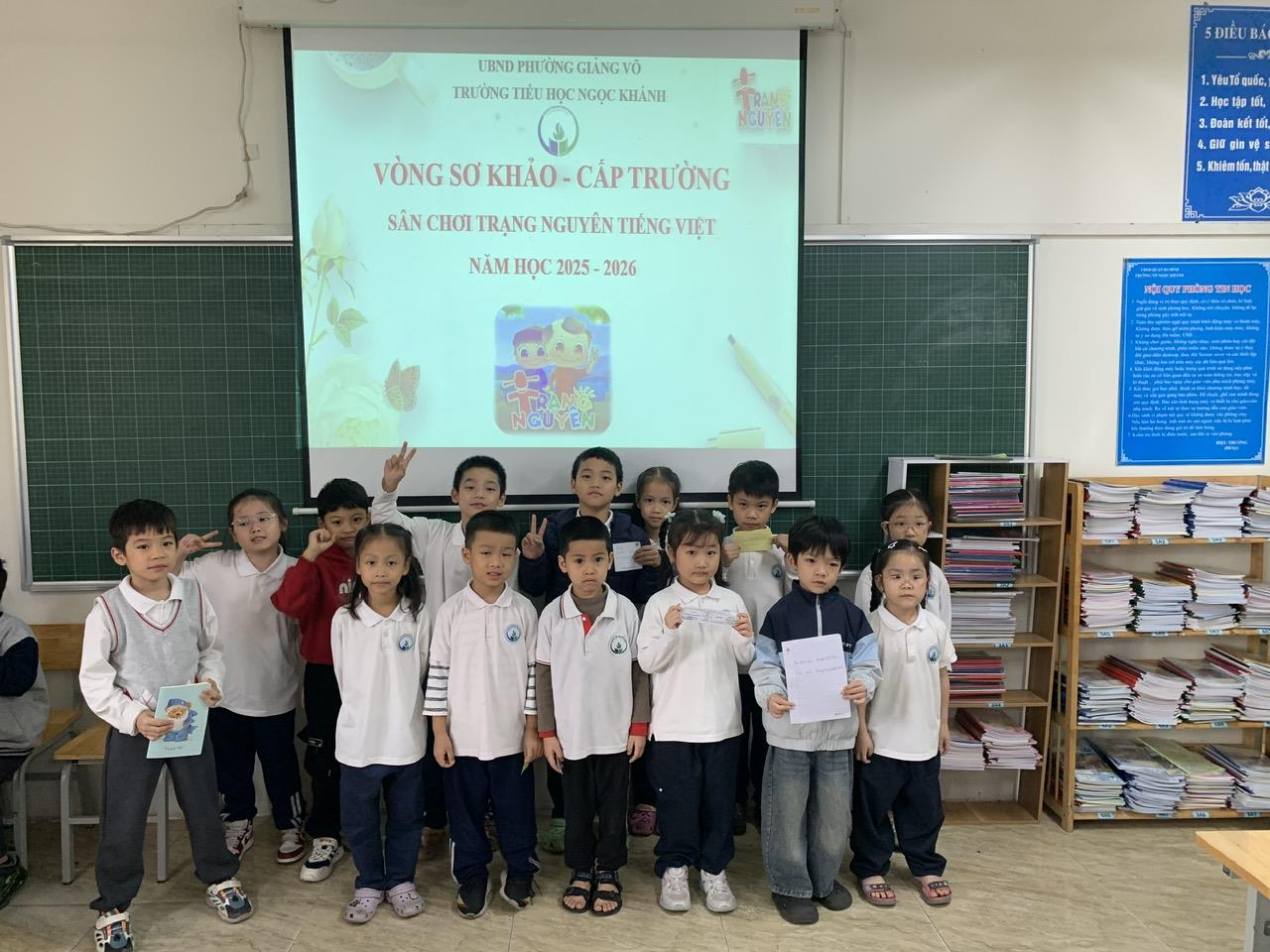 Học sinh lớp 1A5 tham thi Trạng nguyên Tiếng Việt cấp Trường