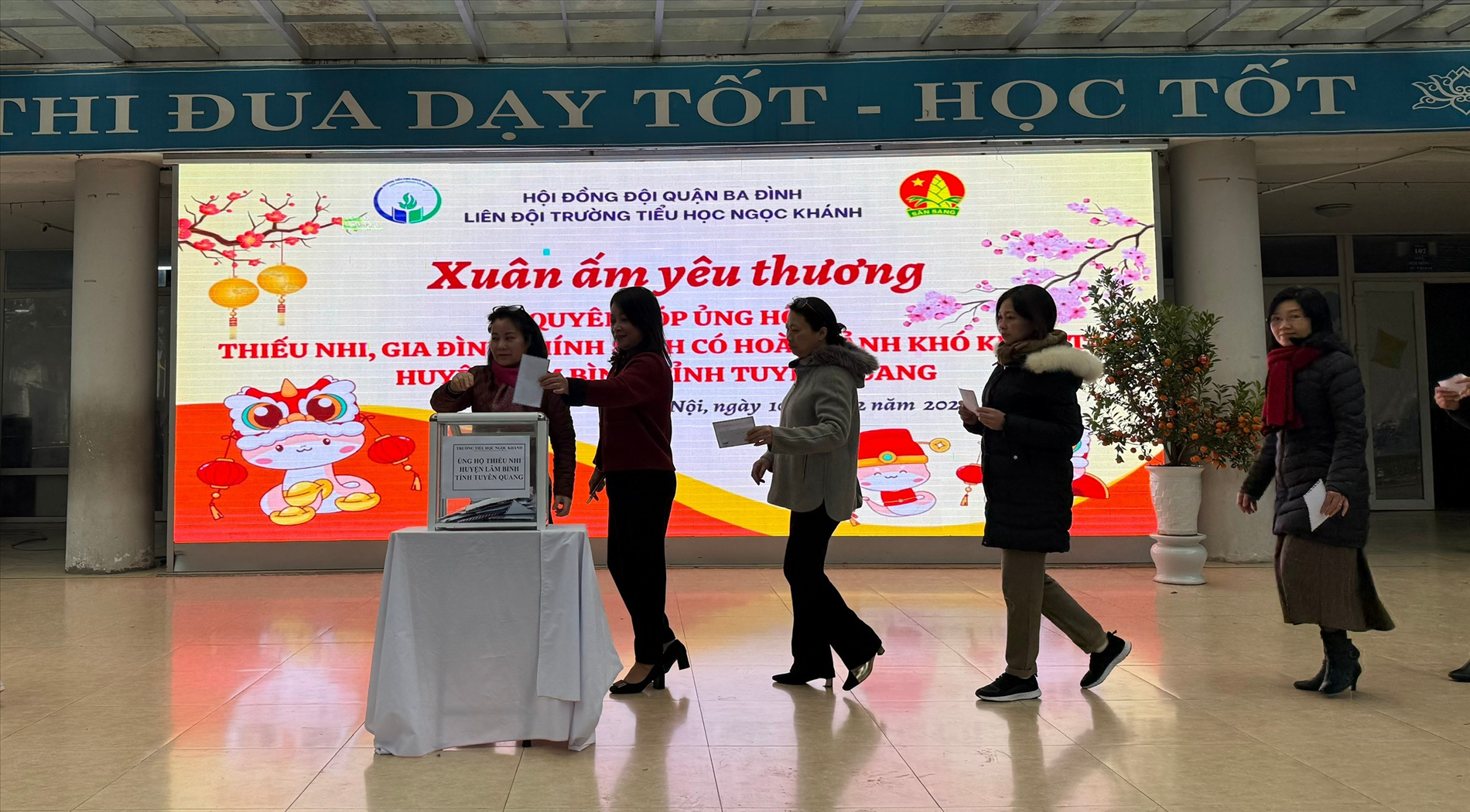 4A1: XUÂN ẤM YÊU THƯƠNG - Hoạt động ý nghĩa của cô và trò.