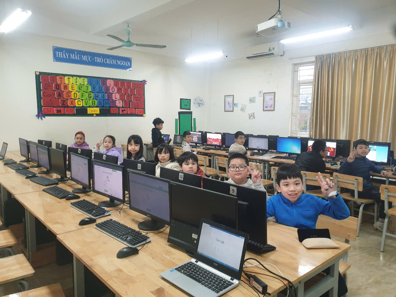 Học sinh lớp 3A5 tích cực tham gia cuộc thi Đấu trường Toán học và Tiếng Anh cấp trường năm học 2024 – 2025.