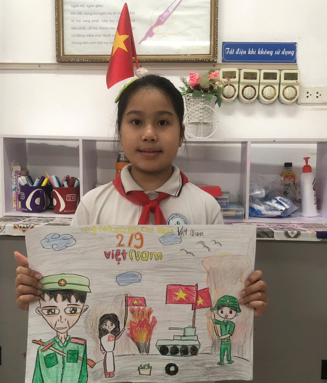 Học sinh lớp 3A1 thỏa sức sáng tạo trong cuộc thi vẽ tranh "Em yêu Tổ quốc Việt Nam"