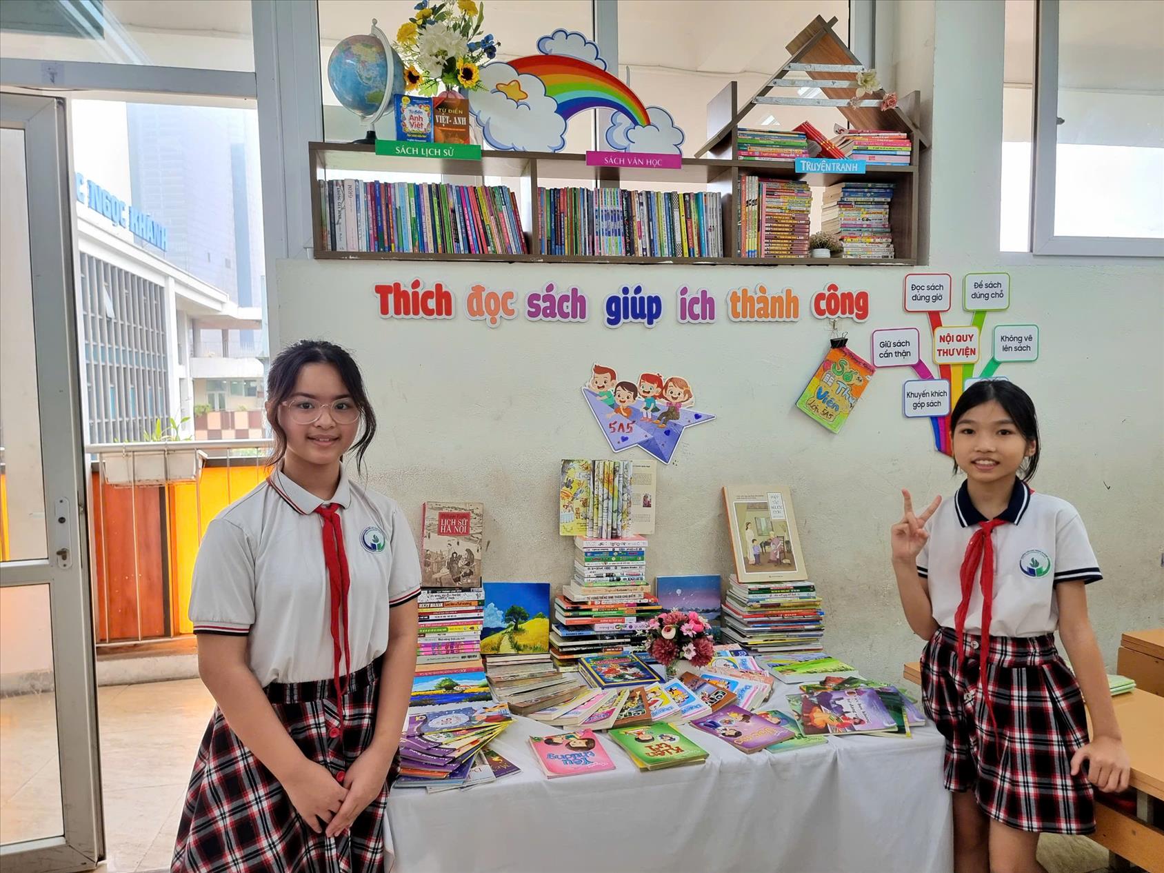 Lớp 5A5 hào hứng chào mừng Ngày hội Sách 2025.