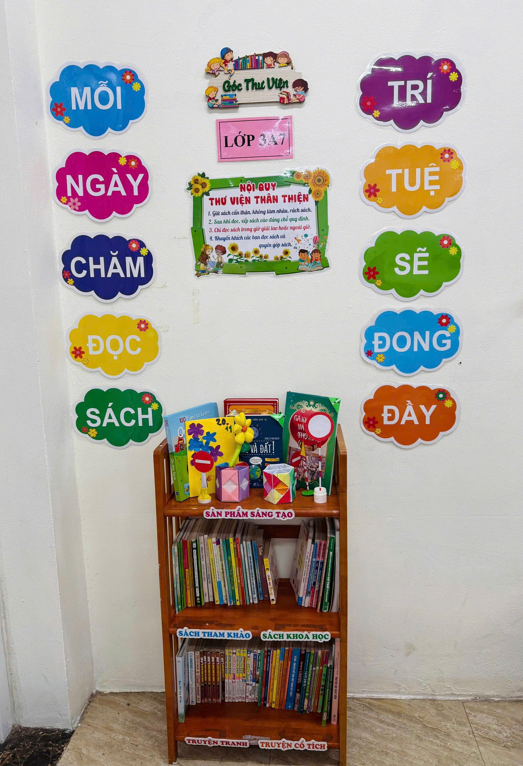 Góc Thư viện nhỏ của lớp 3A7