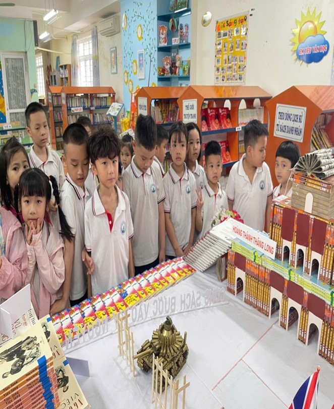 Lớp 1A2 với hoạt động trải nghiệm