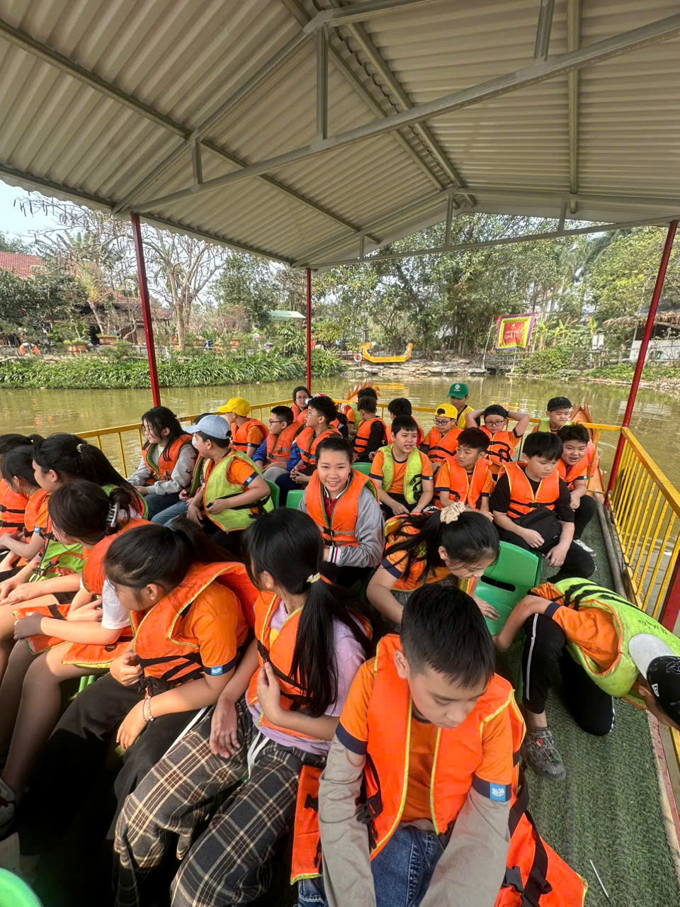 Lớp 5A1 hào hứng với chuyến tham quan, học tập ngoại khóa tại Khu du lịch Trải nghiệm Thu Thuỷ Ecolodge (Từ Sơn – Bắc Ninh)