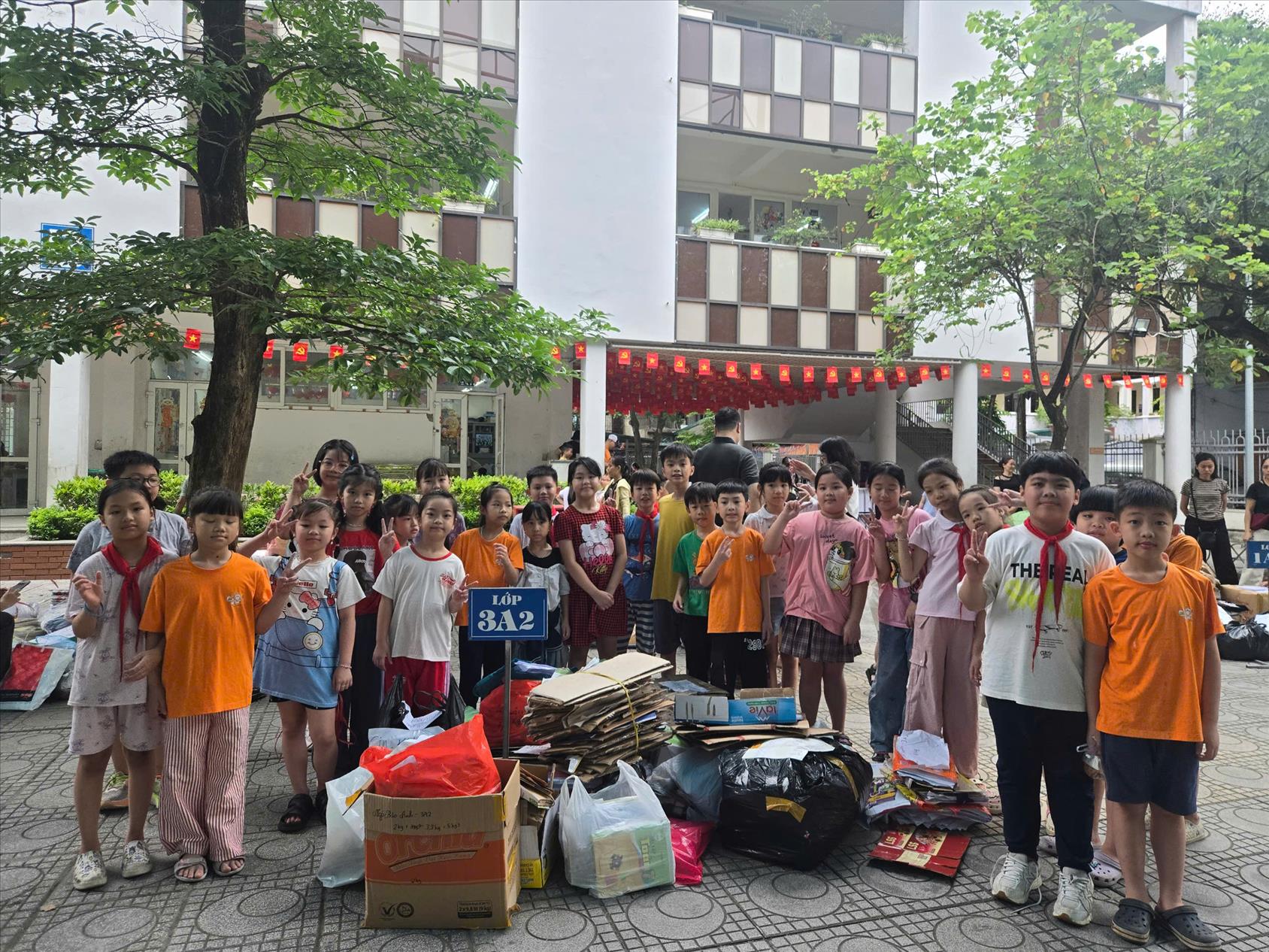 Tập thể lớp 3A2 hào hứng với phong trào “ Kế hoạch nhỏ” – Đợt 2