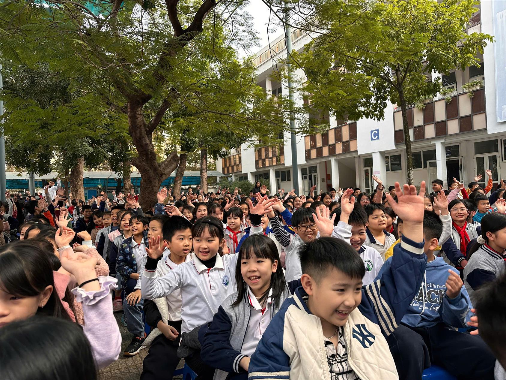 HỌC SINH LỚP 3A6 THAM GIA CHUYÊN ĐỀ “TRƯỜNG HỌC HẠNH PHÚC” – LAN TỎA YÊU THƯƠNG VÀ KẾT NỐI