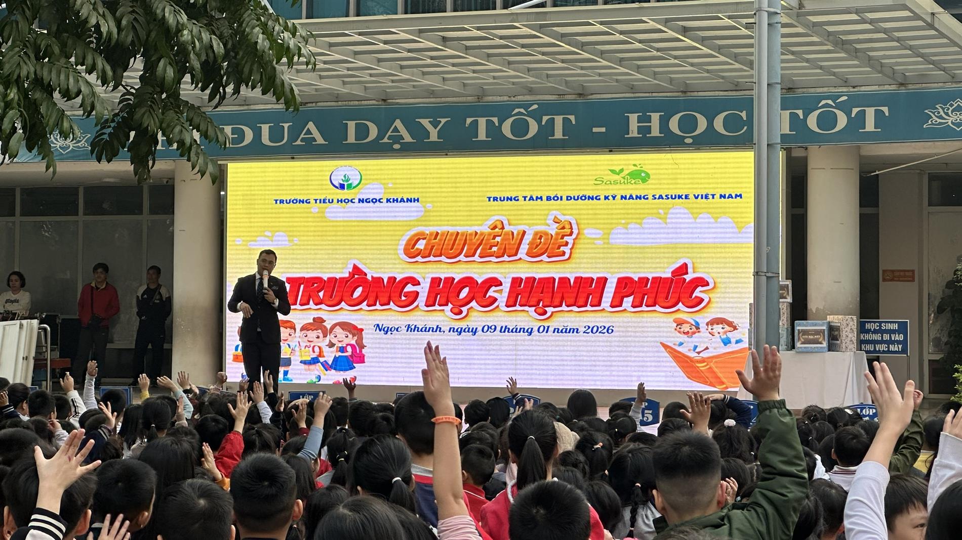 Học sinh lớp 4A6 tham gia chuyên đề “Trường học hạnh phúc” – Lan tỏa yêu thương