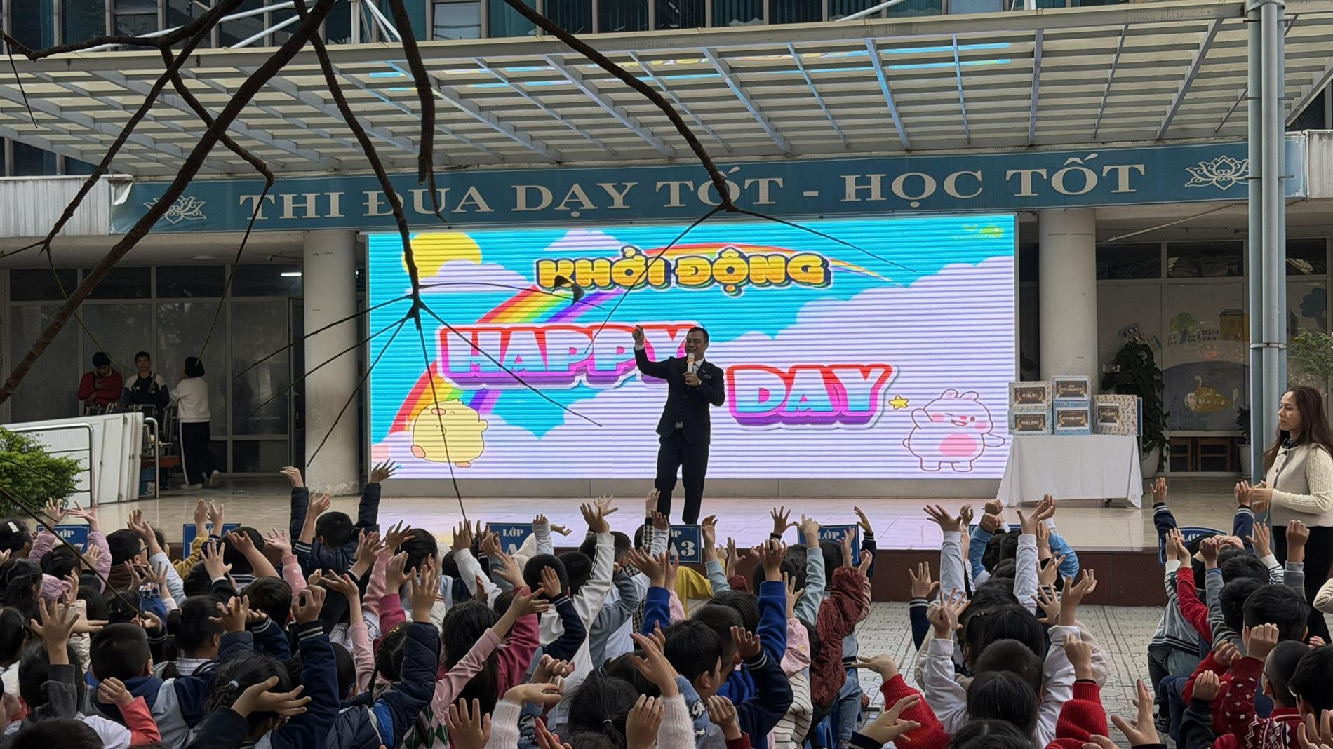 Lớp 5A4 tham dự chương trình "Trường học hạnh phúc"