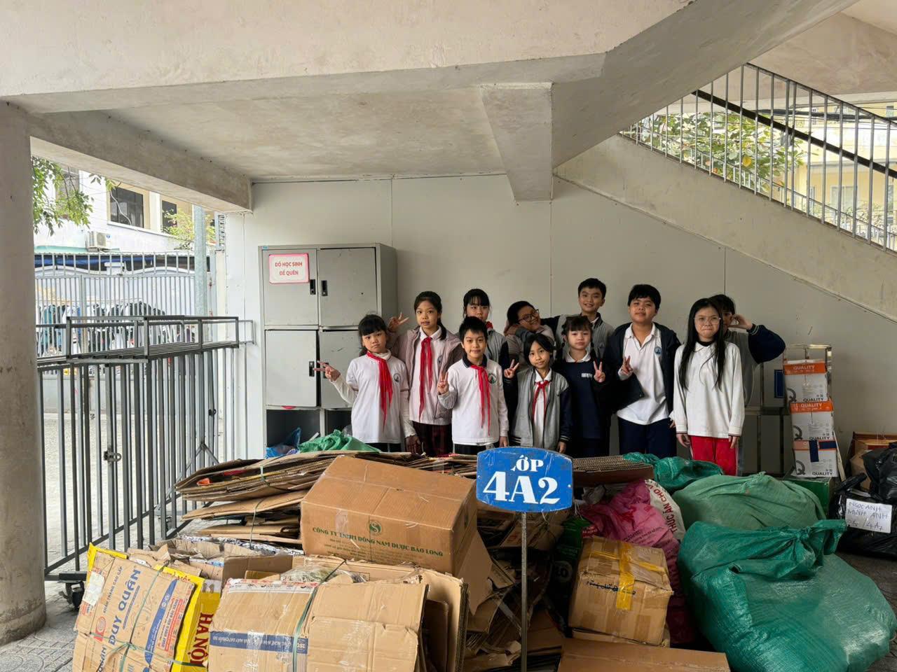 Lớp 4A2 - Hội thu kế hoạch nhỏ đợt 1