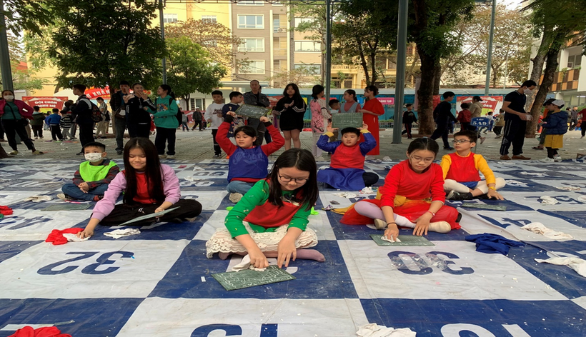 C:\Users\Lop A\Desktop\z4035213276831_64b18c8185866344cafd3b1f281994a1.jpg