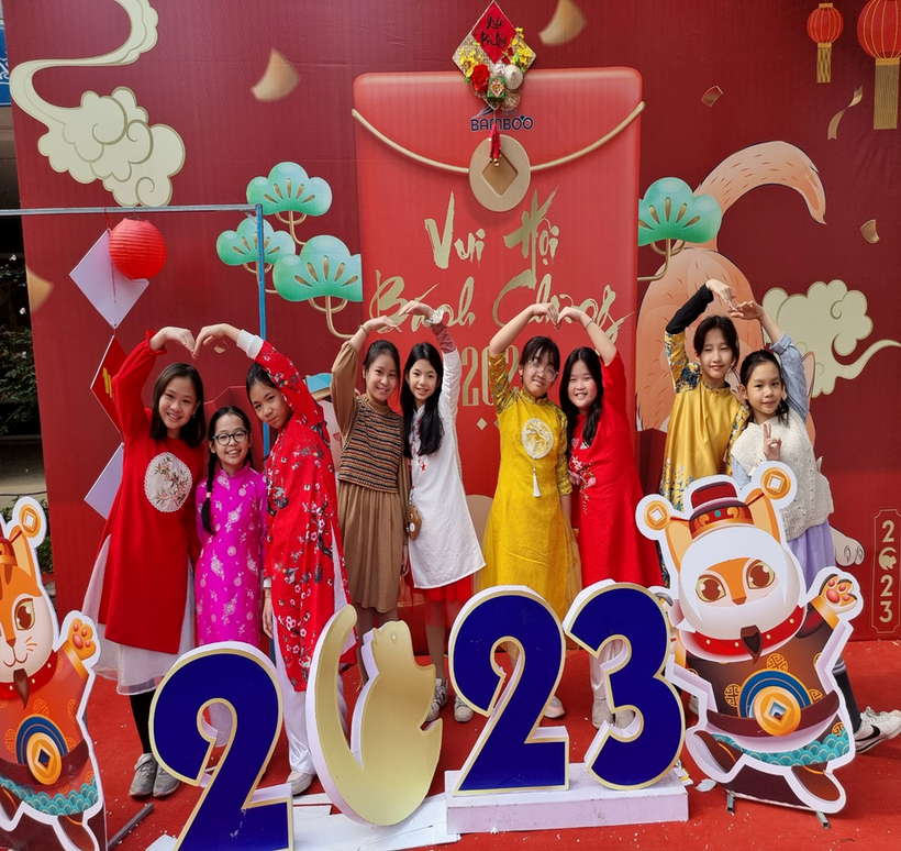 C:\Users\Lop A\Desktop\z4033001630844_034a50ced0f3e83656167b81e74408f0.jpg