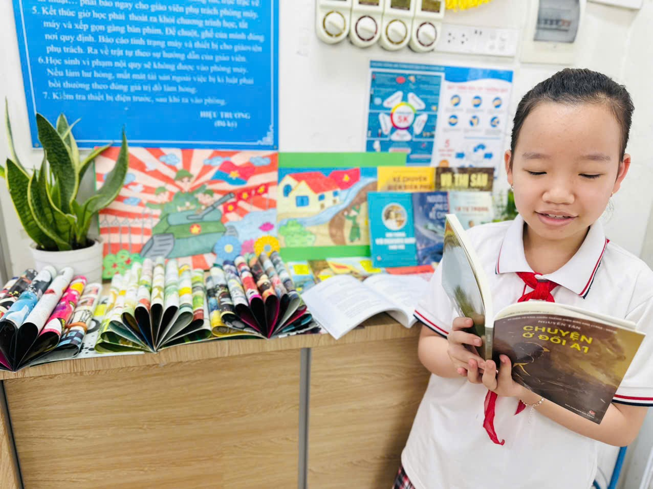 A child reading a book

AI-generated content may be incorrect.