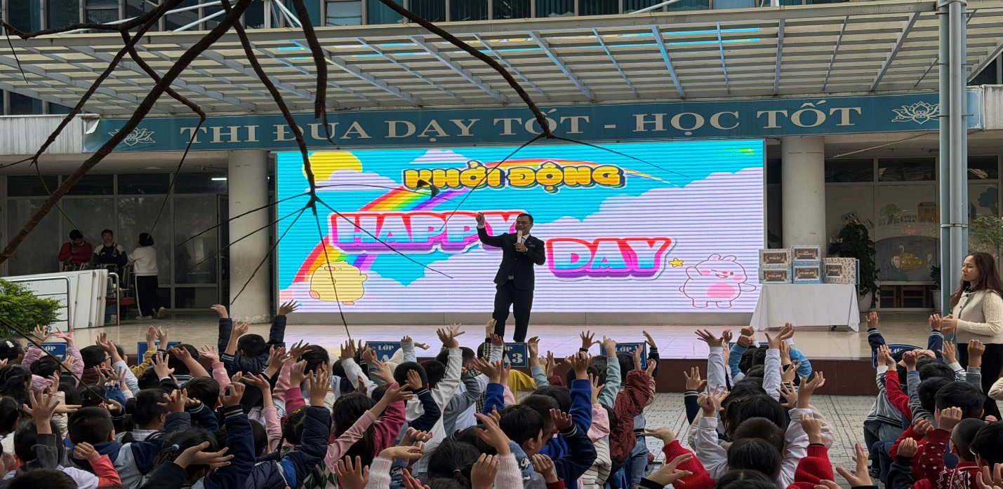 C:\Users\Administrator\Desktop\Bài viết\z7416616329863_931d2990a77211b34bc6b2ea9cd72ef1.jpg