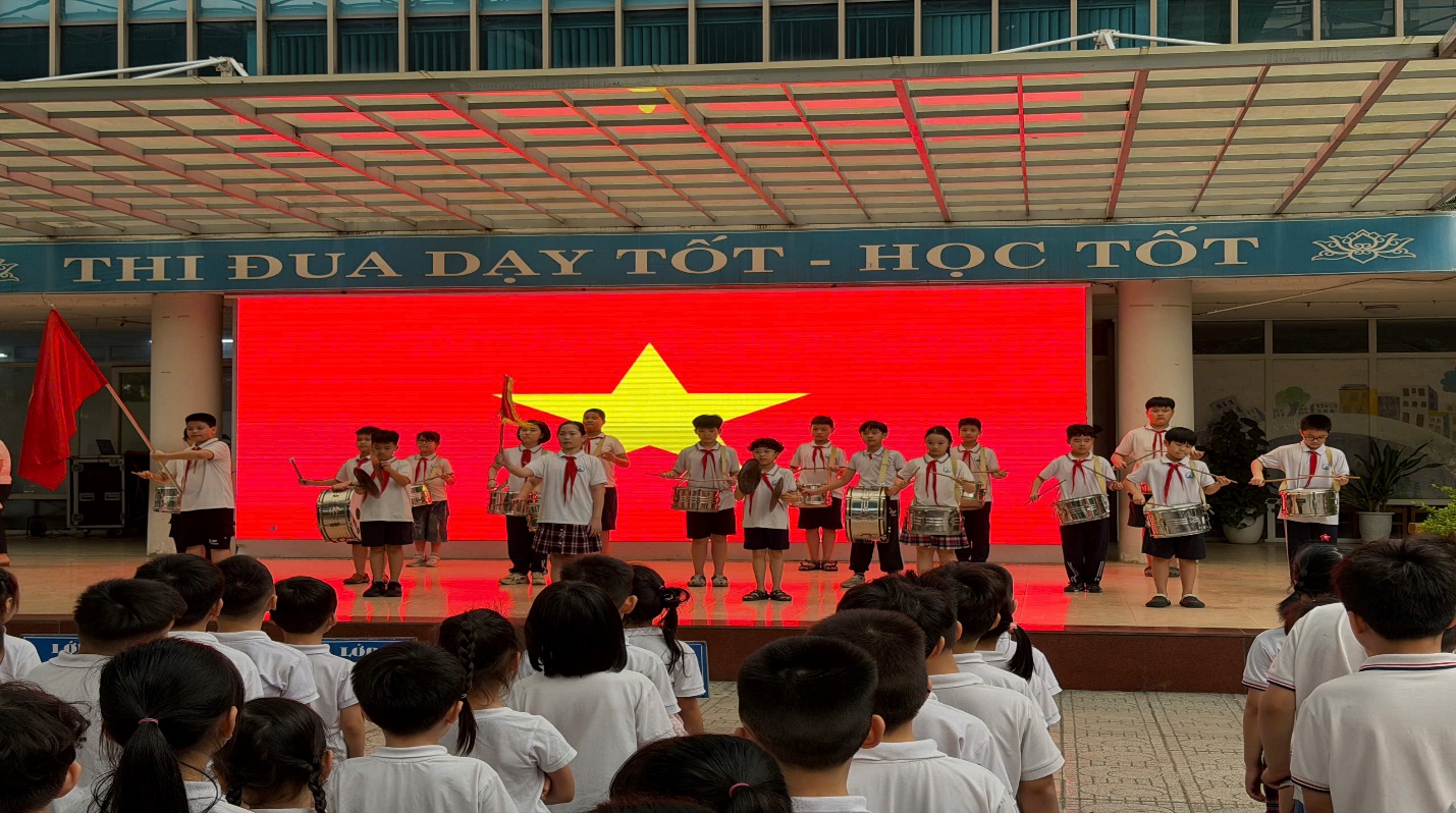 C:\Users\Administrator\Desktop\Bài viết\Bài viết t4\z7727988208854_b3456d0d8b4de952e58ec3af06878269.jpg