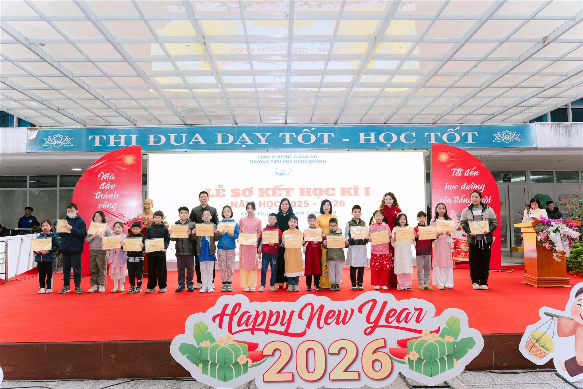 Sơ kết HK 1 và Lễ hội bánh chưng (25-26)