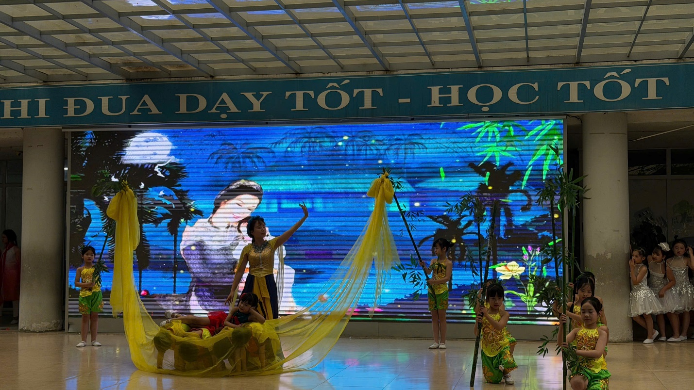 C:\Users\Administrator\Desktop\Bài viết\z7612858907464_12c6c7a8177fb22cf855254879e26675.jpg